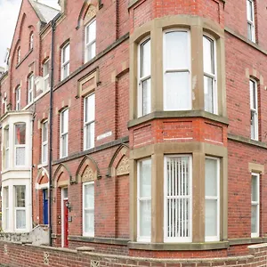 Apartment St Hilda's Corner House, Whitby